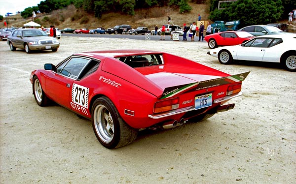 70-3b  04-65-19)b　1971-72 DeTomaso Pantera.jpg